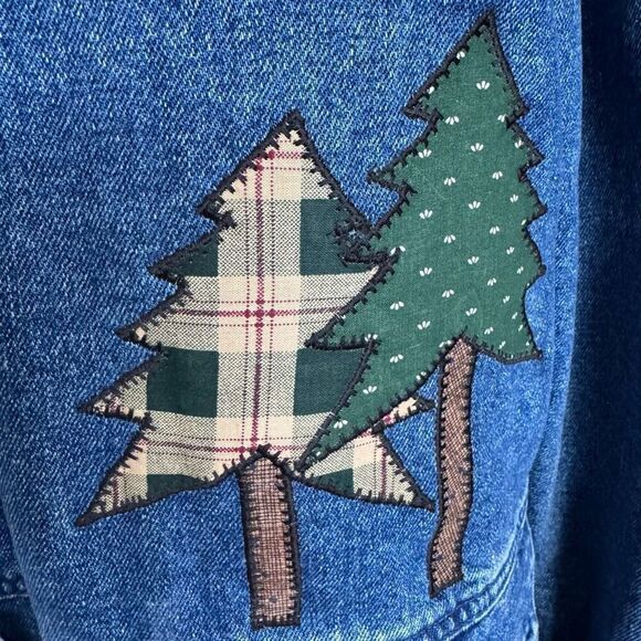 Vintage St. John’s Bay Denim Embroidered Patchwork Barn Jacket - Picture 6 of 12